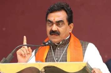 BJP state president rakesh singh take meeting in indore विस्तारकों पर नाराज हुए राकेश सिंह, बोले- जो मीटिंग में नहीं आ सकते वो भाजपा के सदस्य क्या बनाएंगे