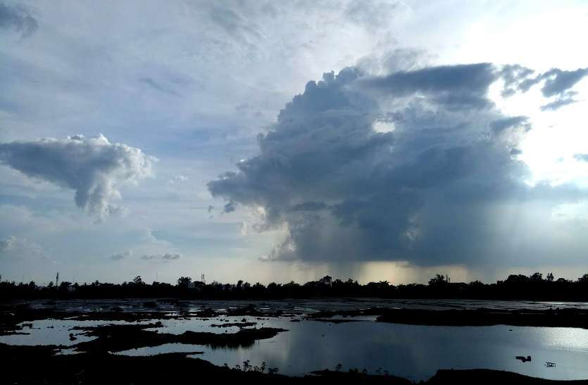 df बारिश से खिले चेहरे