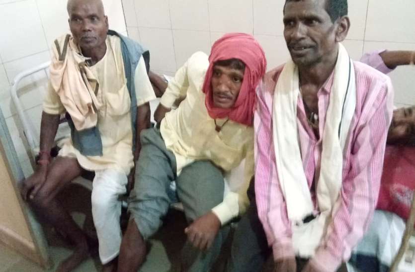 Prayers were made for rain, such death happened at the place of prayer. बारिश के लिए कर रहे थे प्रार्थना, ऐसी गाज गिरी की प्रार्थनास्थल पर ही हो गई मौत