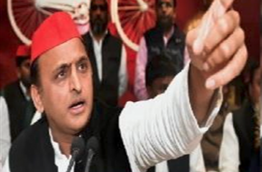 akhilesh yadav सोनभद्र नरसंहार मामले पर अखिलेश यादव ने तोड़ी चुप्पी, सरकार के खिलाफ बयान देकर भाजपा को घेरा