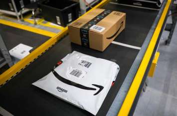 Amazon Prime Day: Users bought 9 lac rs camera gear for just 6500 rs Amazon Prime Day पर लोगों ने उठाया बड़ा फायदा, 6500 रुपए में खरीदें 9 लाख रुपए के प्रीमीयम कैमरा लेंस