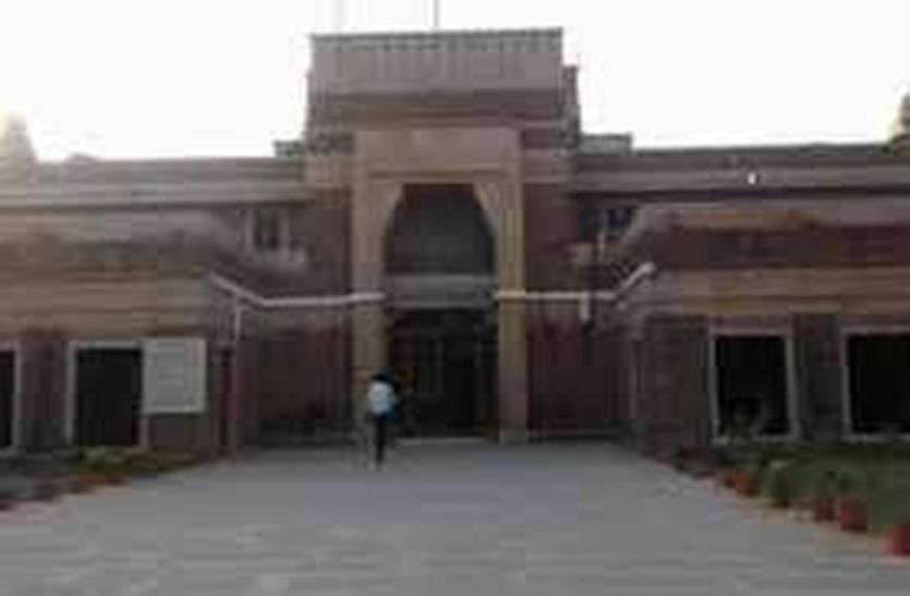 Dewar, who proves to be a victim of suicide for 10 years, sentenced to भाभी को आत्महत्या के लिए उकसाने वाले देवर को 10 वर्ष की सजा