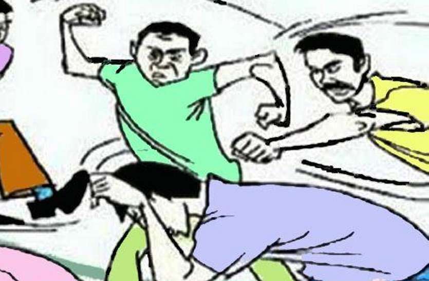 Deadly attack on teacher, two accused arrested शिक्षक पर जानलेवा हमला, दो आरोपी गिरफ्तार