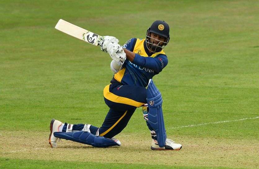 dimuth karunaratne
