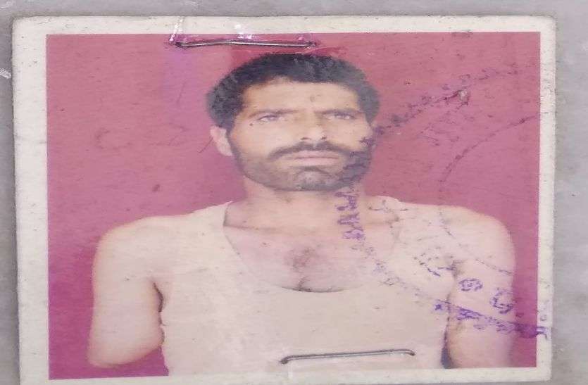 Murder : Shepherd's dead body found on the hill murder : बकरी चराने गए चरवाहे की गला घोंटकर हत्या, पहाड़ी पर मिला शव