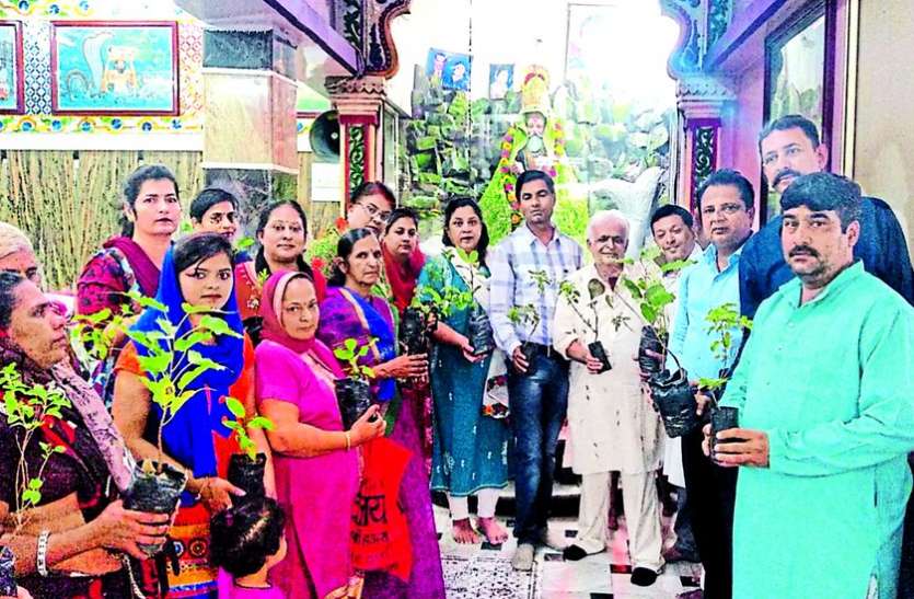indore झूलेलाल की पूजा अर्चना की, बहराणा सजाकर मनाया चालिया