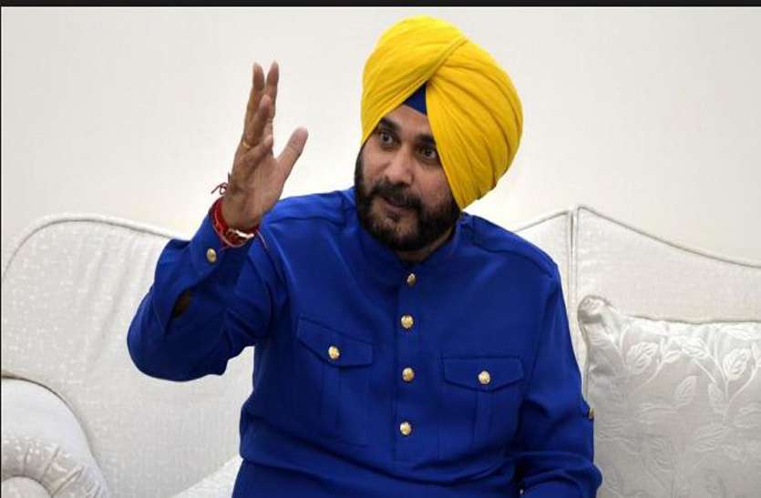navjot singh sidhu Punjab: नवजोत सिद्धू ने खाली किया सरकारी आवास