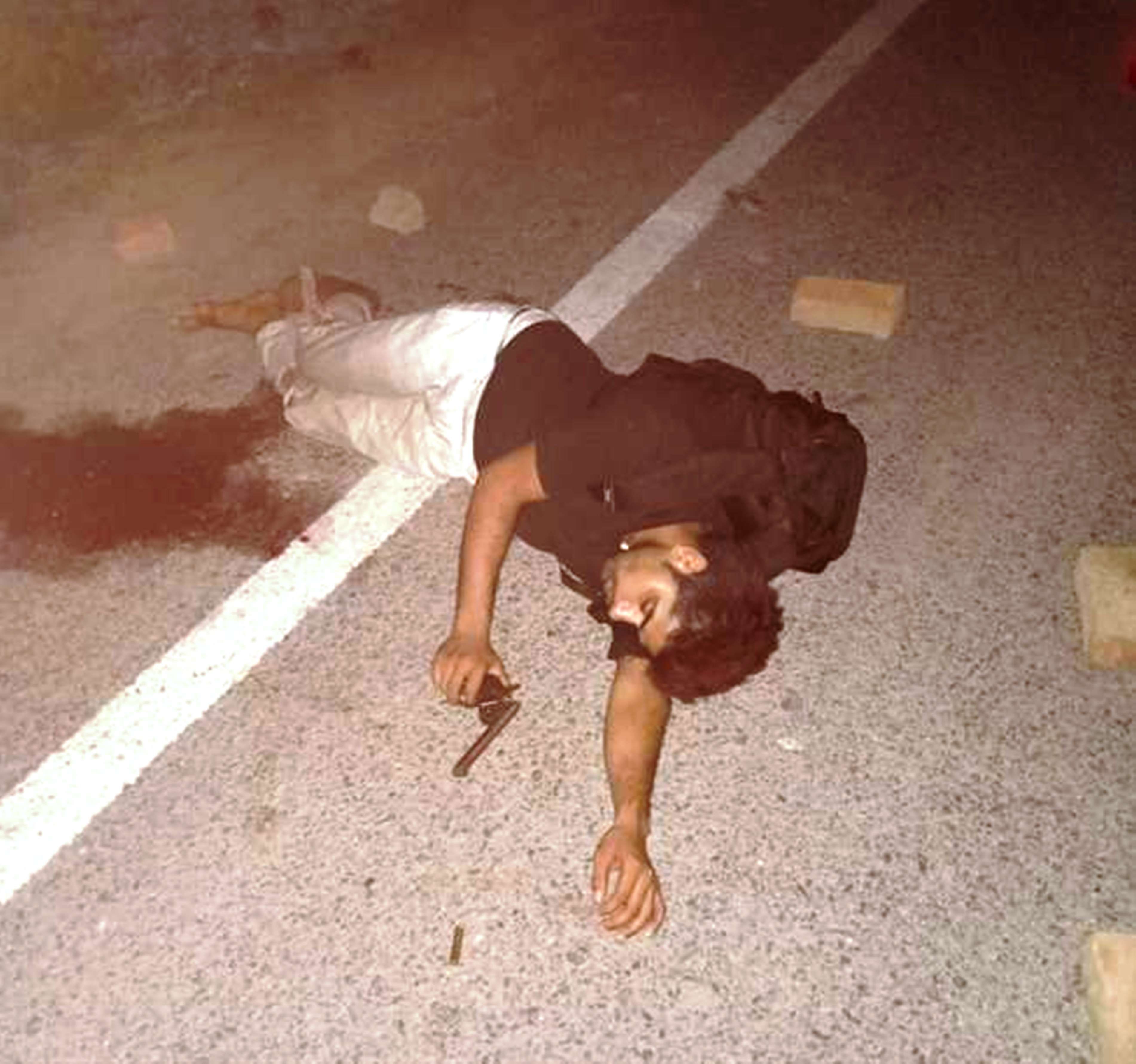 criminal arrested after police encounter in kanpur KANPUR POLICE का “धड़ाधड़ एनकाउंटर“ जारी, डी 121 गैंग के बादशाह को गोली लगी