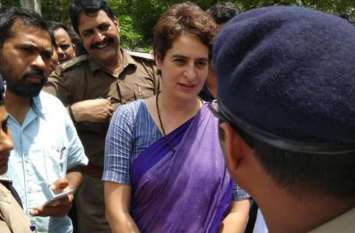Congress leaders demands after Priyanka Gandhi arrested सोनभद्र में प्रियंका गांधी की गिरफ्तारी पर गुस्साए कांग्रेसियों ने राष्ट्रपति से की ये मांग, देखें वीडियो
