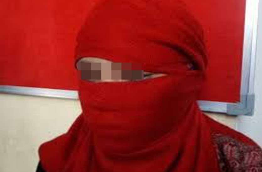 Girl raped भाजपा नेता के पुत्र ने 11वीं की छात्रा का किया अपहरण, दोस्त के घर रखकर 2 दिन तक किया दुष्कर्म, दीदी पहुंची तो...