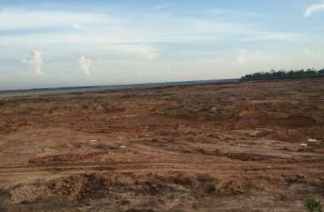 Water crisis in Chennai due to drying of lakes झीलों का पानी सूखने के बढ़ा महानगर में जल संकट