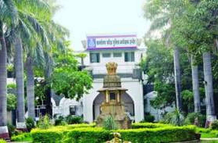 indore थाने में ही तैनात हैं दंपती से मारपीट करने वाले एएसआई व हेड कांस्टेबल