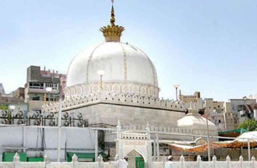 sheela dixit send sheet to ajmer dargah in every urs हर साल उर्स में चादर भेजती थीं शीला दीक्षित