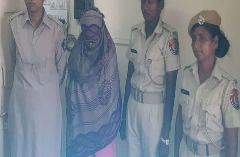 surat photo मंत्री ईश्वर परमार से डेढ़ करोड़ की फिरौती मांग दी जान से मारने की धमकी