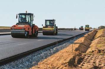 Bharatmala Project to get 25000 crore every year from LIC says Gadkari भारतमाला प्रोजेक्ट के लिए हर साल 25 हजार करोड़ देगी एलआईसी, 2024 तक 1.25 लाख करोड़ के फंडिंग का लक्ष्य