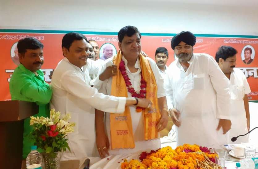 ex minister and MP Naresh Agrawal पूर्व-मंत्री व सांसद नरेश अग्रवाल लखनऊ में दिया यह बयान