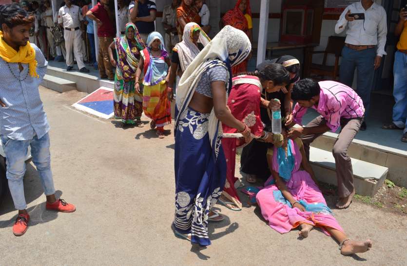 After all, what was spoiled was the eight-year-old innocent mother, w आखिर क्या बिगाड़ा था 8 साल की मासूम ने कहकर बिलखती रही मां, जानिए पूरा सच