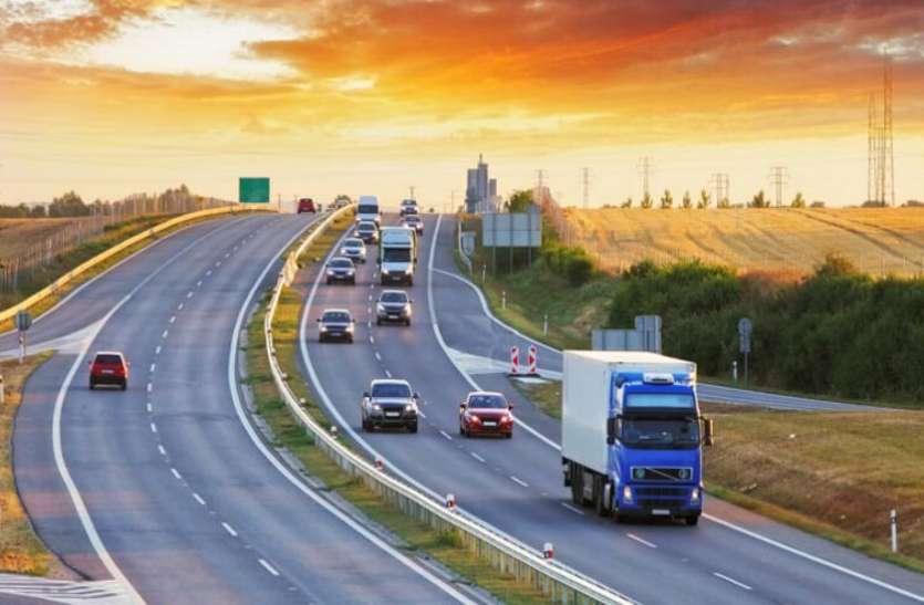highway आम जनता के पैसे से सड़क बनाने की मोदी सरकार की नई योजना, मिलेगा 8 फीसदी तक का ब्याज