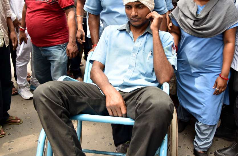 kolkata west bengal -एसएसकेएम में ट्रॉली लाने में हुई देर, मरीज की मौत