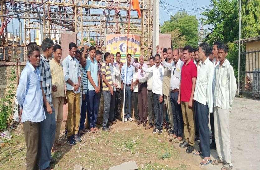 sirohi patrika भारतीय मजदूर संघ का 65वां स्थापना दिवस पर लगाएं 51 पौधे, संगठन को मजबूत बनाने का आह्वान