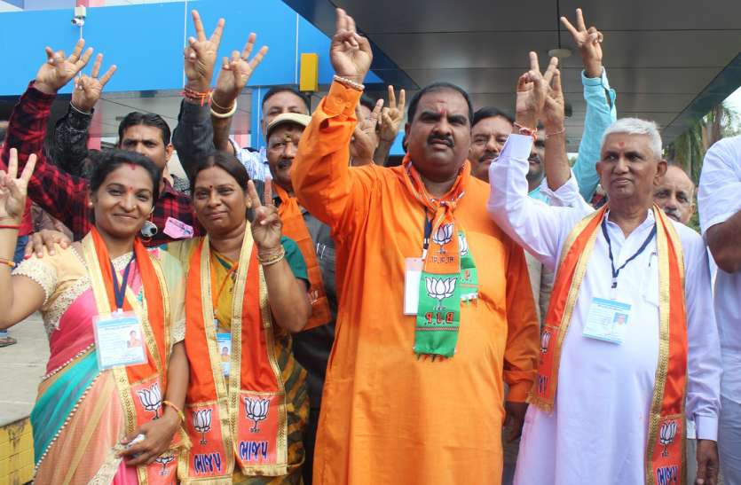 Junagarh Municipal corporation, BJP, Won Gujarat BJP : जूनागढ़ मनपा में फिर लहराया भगवा, कांग्रेस का सूपड़ा साफ