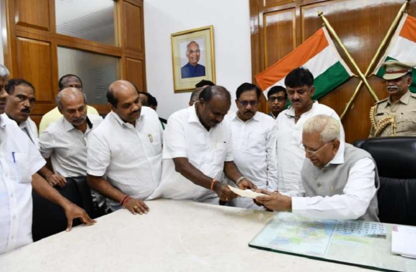 HD Kumaraswamy resign कर्नाटक: कुमारस्वामी के इस्तीफे के बाद येदियुरप्पा बोले- सूबे में अब विकास का नया दौर शुरू होगा