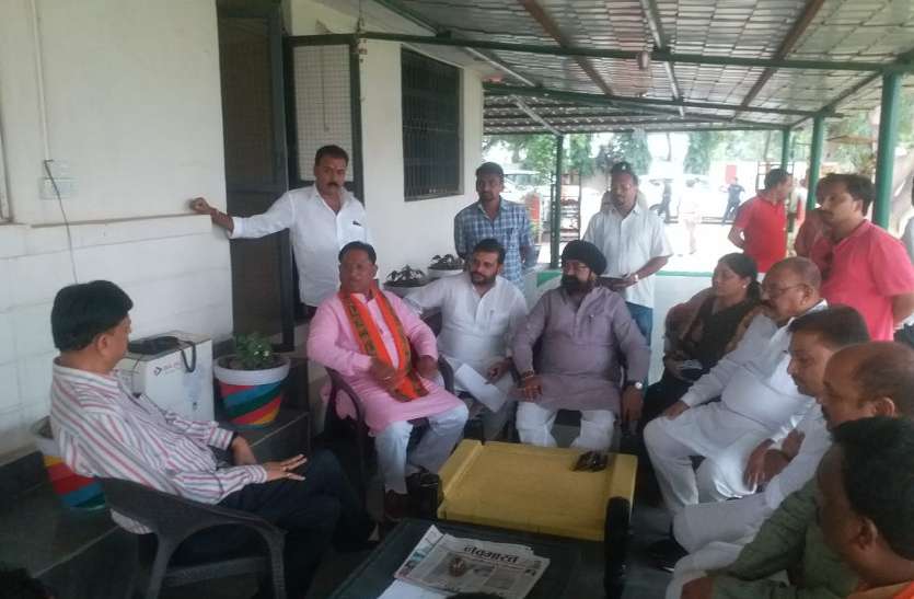 Former union minister भाजपा के पूर्व केंद्रीय मंत्री बोले- पुलिस ने की युवक की हत्या, उठाए ये 6 सवाल, नेता प्रतिपक्ष ने बनाई जांच समिति