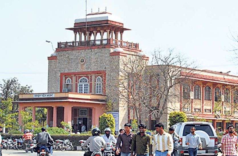 Four-year Integrated Course राजस्थान विश्वविद्यालय की गलती भुगतेंगे बीएड के विद्यार्थी,दोबारा देना होगा एक पेपर