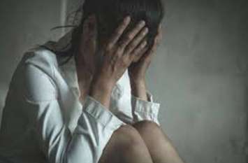 Girl raped: 2 young man raped 16 year old girl 16 वर्षीय लड़की को ऐसा दिया झांसा कि घर छोड़ २ युवकों के साथ भाग निकली, फिर दोनों ने लूट ली आबरु