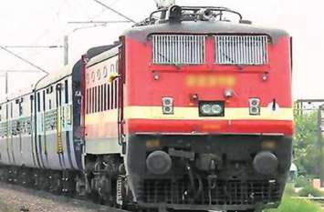 Electric engine for the first time in Itranagari kannauj इत्रनगरी में पहली बार दौड़ा इलेक्ट्रिक इंजन, व्यापारियों को होगा फायदा