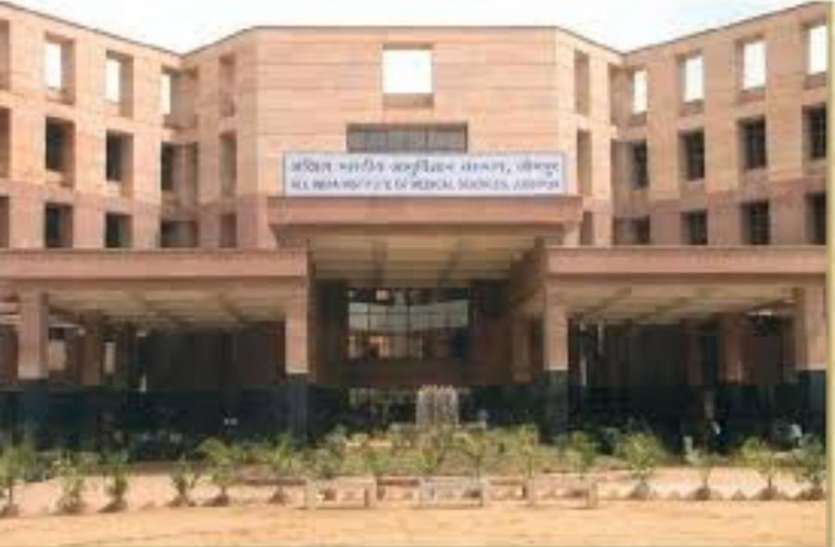 Cervical cancer of 20 to 25 years of age 20 से 25 साल के युवाओं को हो रहा गले का कैंसर
