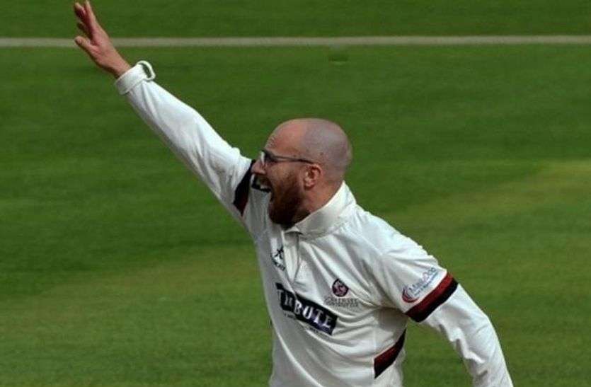 jack leach नाटकीय उतार-चढ़ाव वाले मैच में इंग्लैंड ने दी आयरलैंड को मात