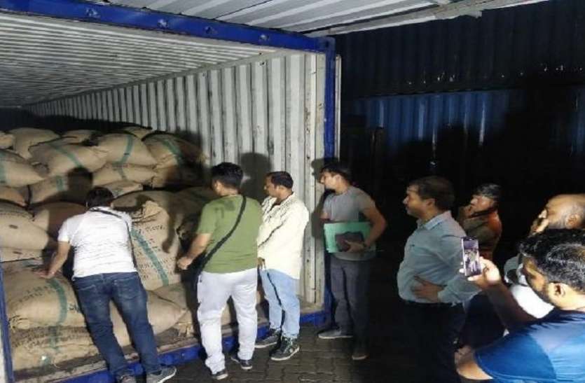navi mumbai jnpt नवी मुंबई के जेएनपीटी से दिल्ली पुलिस के स्पेशल सेल ने जब्त की 1320 करोड़ की हेरोईन