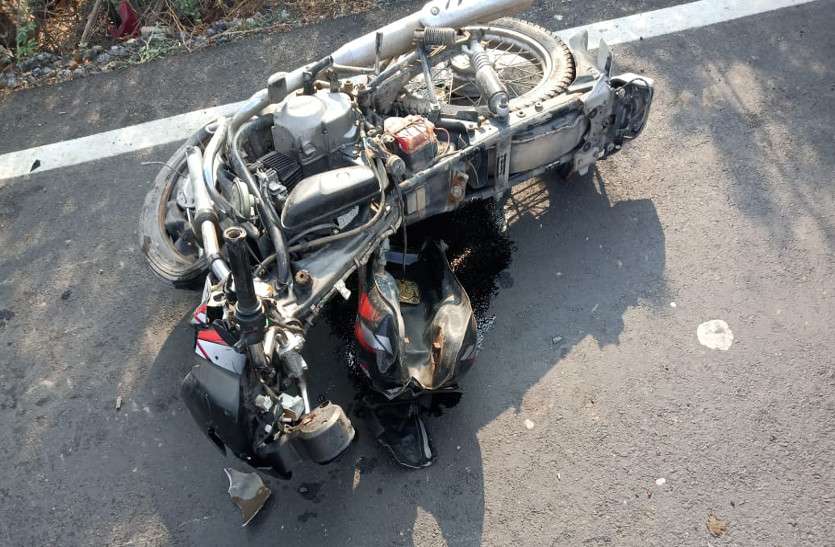 road accident in rajsamand अज्ञात वाहन ने बाइक सवार दो भाईयों को कुचला, दोनों की मौके पर हुई दर्दनाक मौत, परिवार में मचा कोहराम