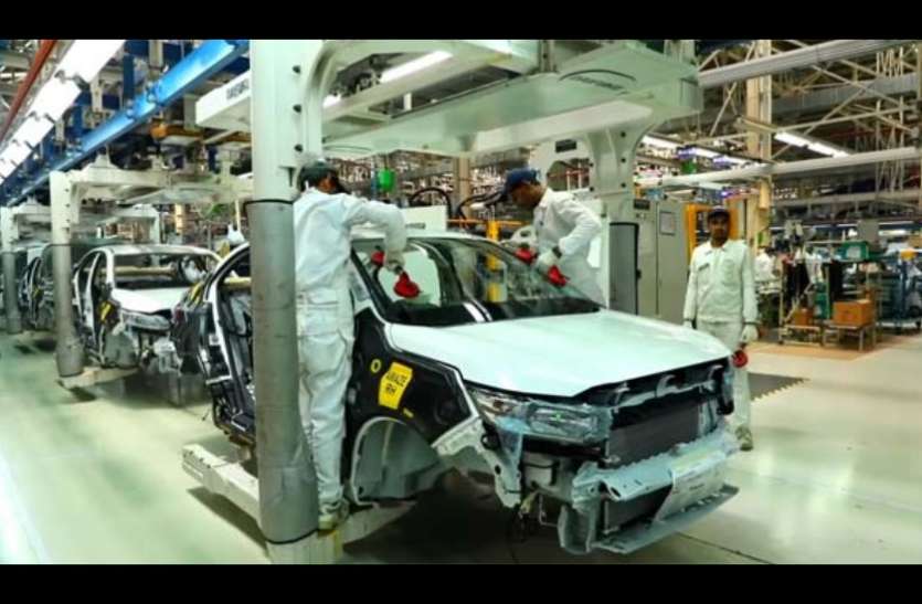 car manufacturing ऑटोमोबाइल सेक्टर में 10 लाख नौकरियों पर लटकी तलवार, ये है बड़ी वजह