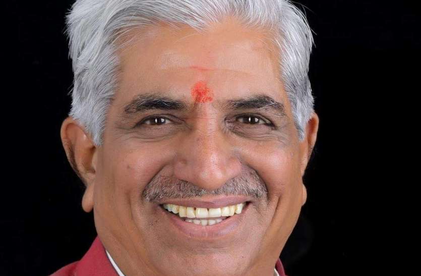 dharam naryan joshi विधायकजी ने कहा उदयपुर संभाग से कई लोग जेल में बंद है, क्योंकि वे हाईकोर्ट में जमानत नहीं लगा सके