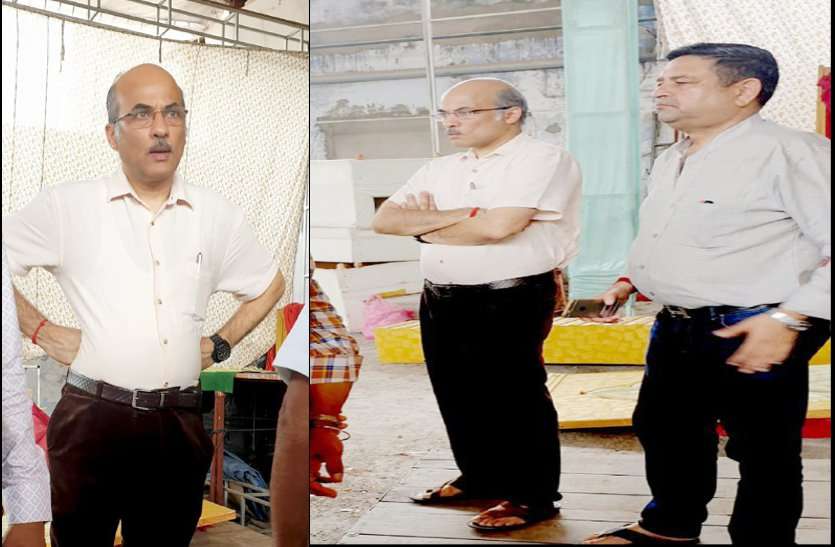 famous film director attend renu gangwal funeral ceremony