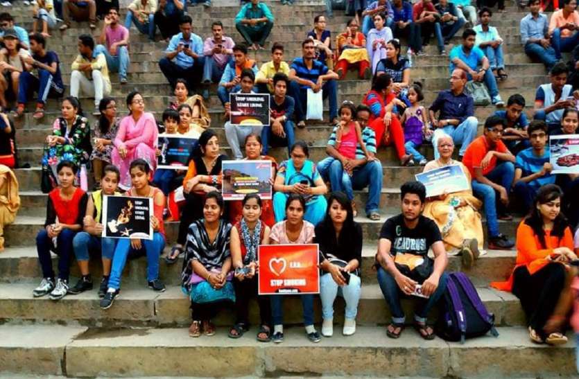 नशे के खिलाफ अभियान इस युवक की संगत में आने से बड़े-बड़े नशाखोरों ने नशे से किया तौबा