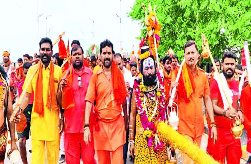 indore बोल बम की गूंज के साथ नगर भ्रमण करेंगे कावडि़ए
