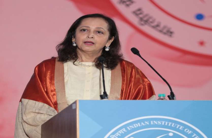 Swati piramal IIT Gandhinagar Convocation बड़ा सपना देखें और निरंतर सीखते रहें : डॉ स्वातिपिरामल