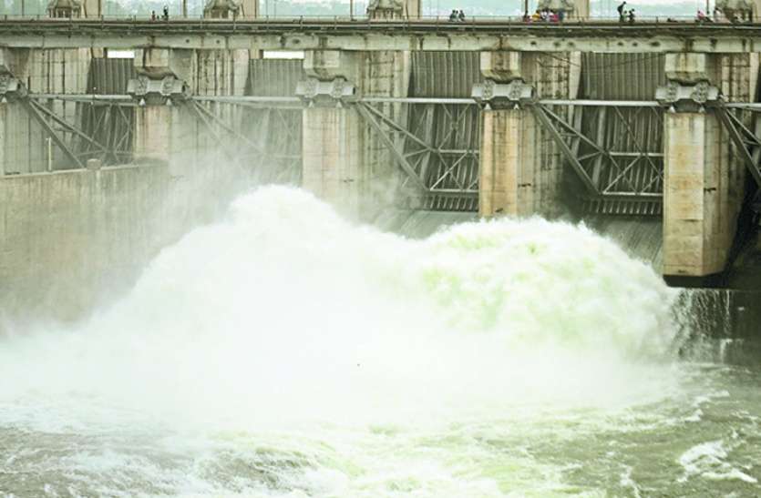 Kota Barrage gates opened