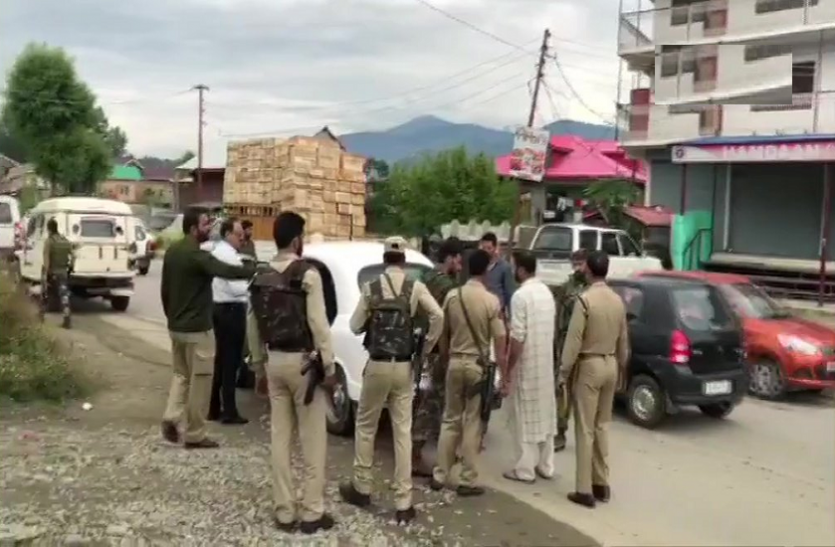 NIA Raids जम्मू-कश्मीर में टेरर फंडिंग के खिलाफ NIA की बड़ी कार्रवाई, बारामूला में ताबड़तोड़ छापेमारी