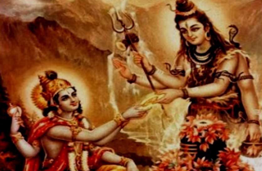 kamika Ekadashi कामिका एकादशी : आज ऐसे करें भगवान शिव के साथ विष्णु की पूजा