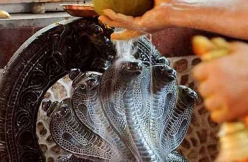 nag panchami 2019 Nag panchami 2019: 20 साल बाद बन रहा बेहद शुभ संयोग, पूर्ण होगी सभी मनोकामनाएं