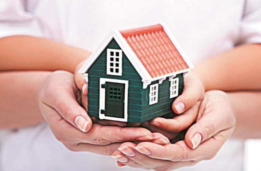 homebuyers मोदी सरकार के दूसरे कार्यकाल में सुधर सकता है रियल एस्टेट सेक्टर, पहली तिमाही में बढ़ी घरों की बिक्री
