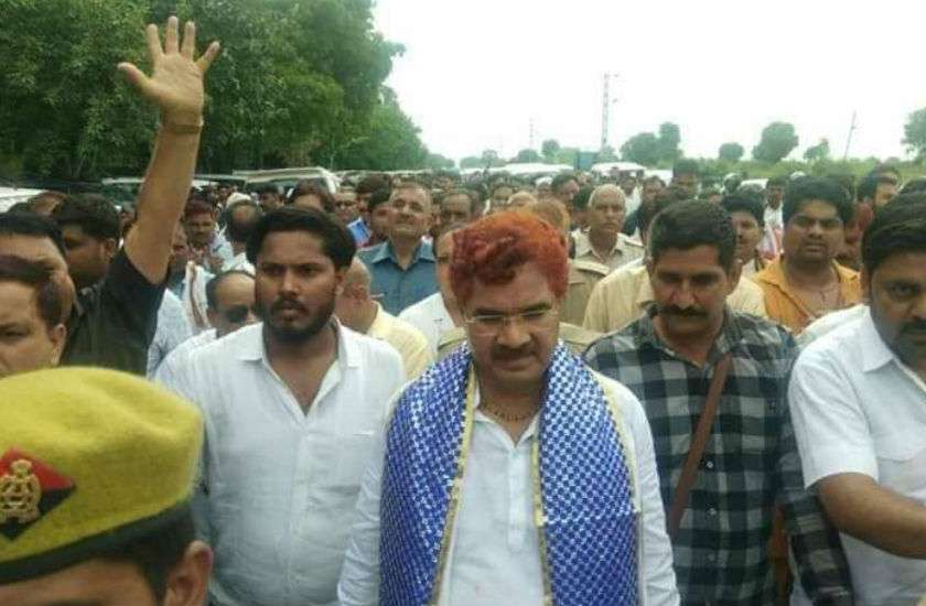 ramveer upadhyay