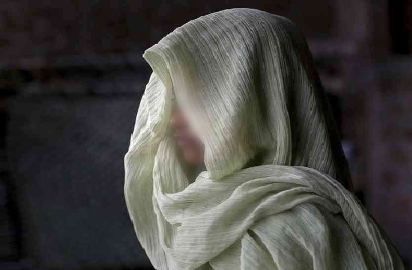 Disabled girl Rape नाबालिग दिव्यांग के साथ धर्मशाला में हुआ बलात्कार, पिता इलाज के लिए SMS अस्पताल लाया तो डॉक्टरों ने किया खुलासा