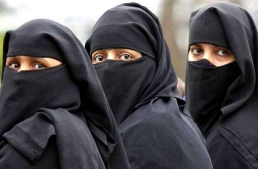Triple Talaq included in curriculum तीन तलाक अब लखनऊ विश्वविद्यालय के पाठ्यक्रम का हिस्सा !