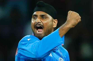 Harbhajan Singh Latest Video: Harbhajan Singh Lost Khel Ratna Award वीडियो में दिखा हरभजन सिंह का गुस्सा, खेल विभाग की गलती से 'राजीव गांधी खेल रत्न पुरस्कार' से चूके