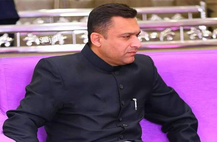 Akbaruddin Owaisi भड़काऊ बयान को लेकर अकबरुद्दीन ओवैसी की मुसीबत बढ़ी, कोर्ट के आदेश से दर्ज होगी FIR